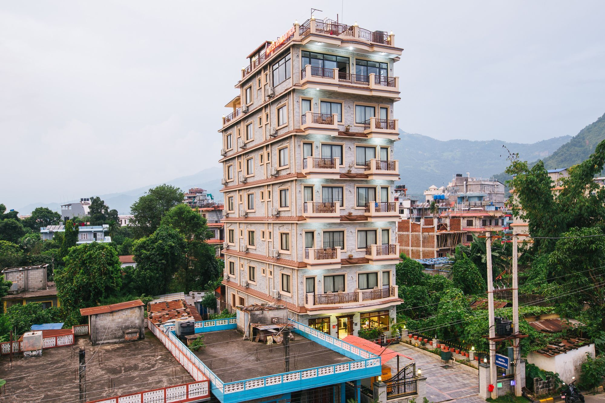 Hotel Romantica Pokhara Exterior foto