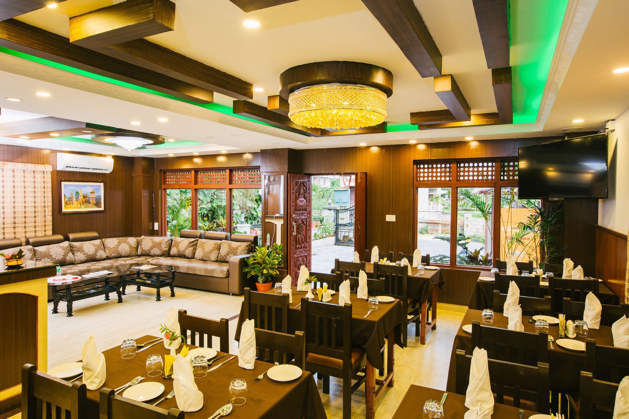 Hotel Romantica Pokhara Exterior foto
